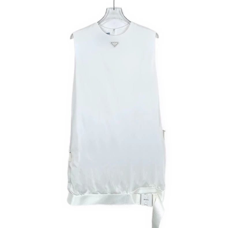 Prada Prada Sleeveless Dress with Logo Design-dmc Size 30" / US 8 / IT 44 - 1 Thumbnail