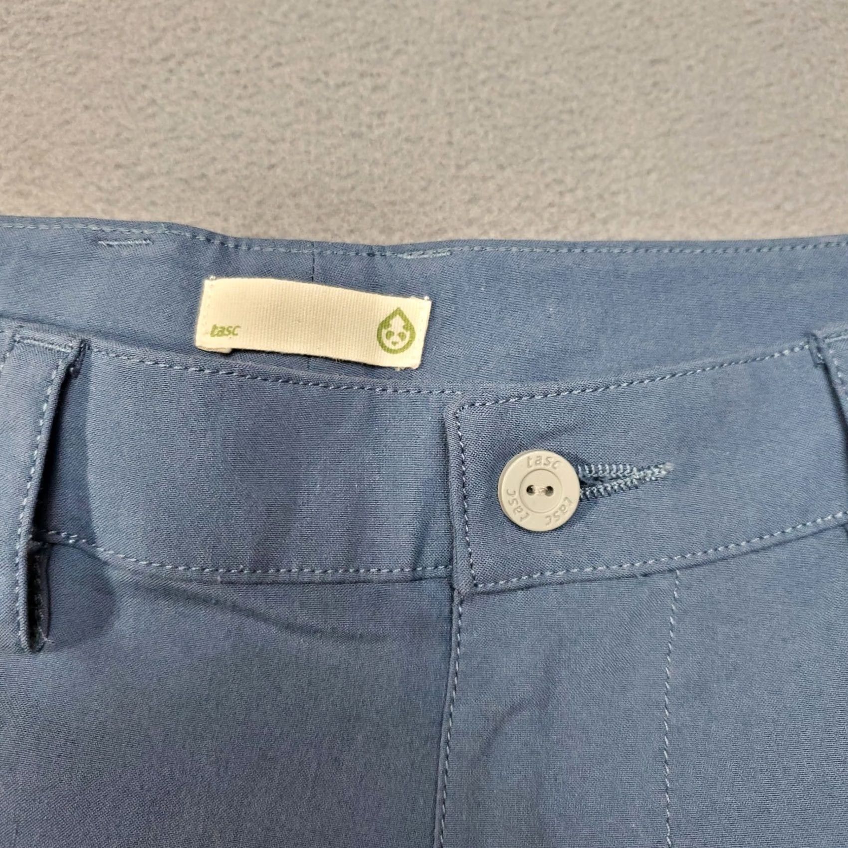 Vintage Tasc Shorts Mens Blue 38 Weekender 2.0 Performance Stretch Hiking Outdoor Shirt Size US 38 / EU 54 - 4 Thumbnail