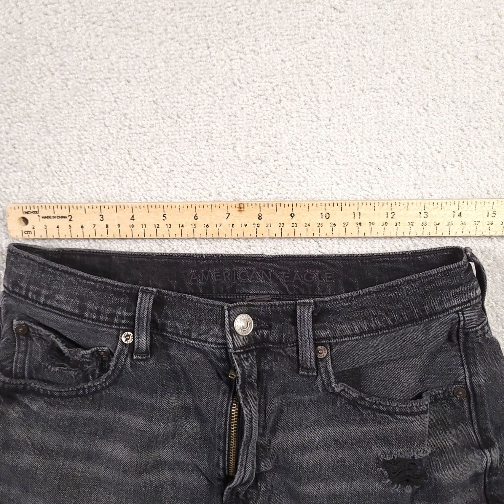 American Eagle Outfitters American Eagle Shorts Women's 8 Black Distressed Stretch Jean Hot Pants Size 30" / US 8 / IT 44 - 3 Thumbnail