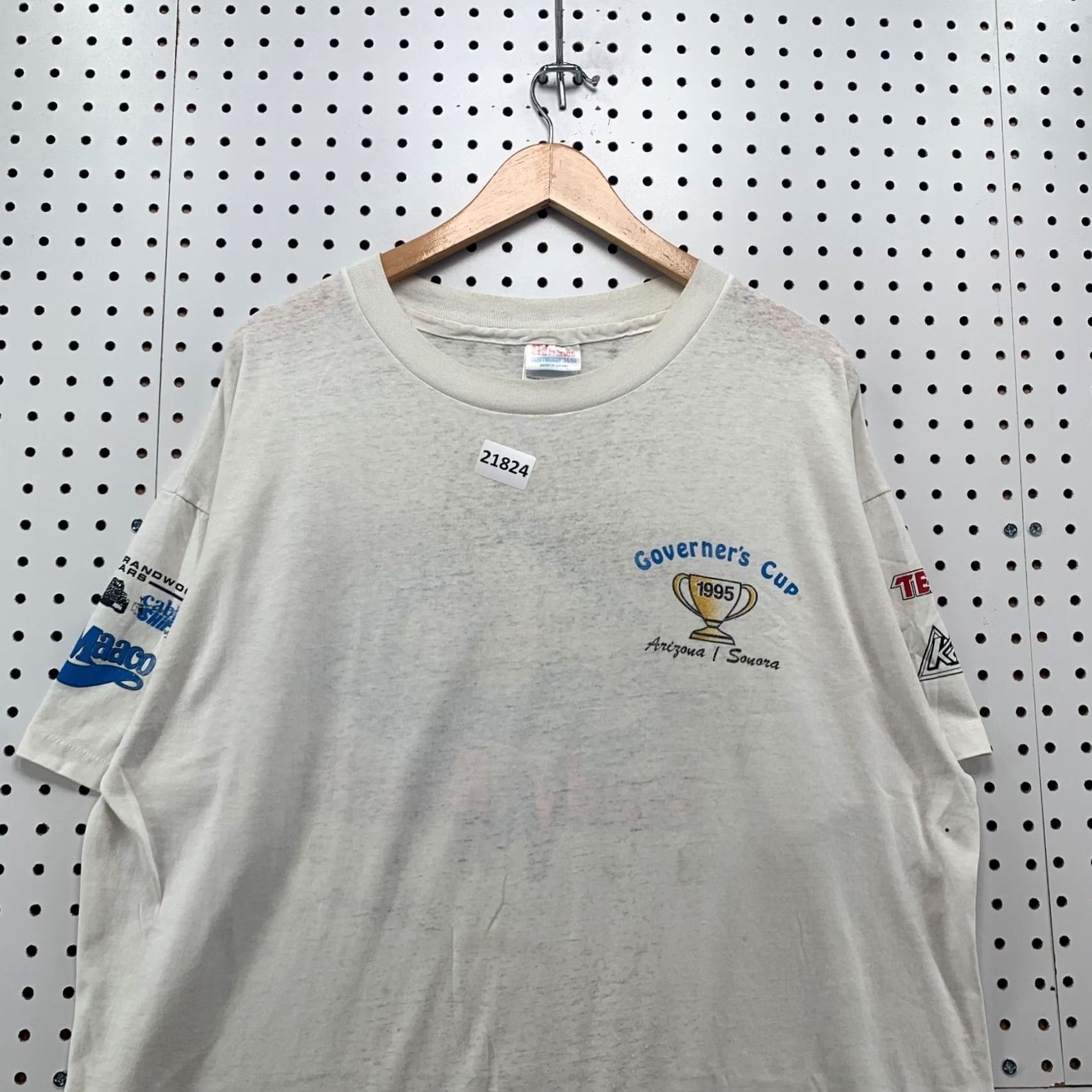 Hanes VINTAGE Governer's Cup White Single Stitch Fiesta On The Beach Mens XL 24x28 Arizona 90s Nike Shirt Mens? Size US XL / EU 56 / 4 - 6 Thumbnail