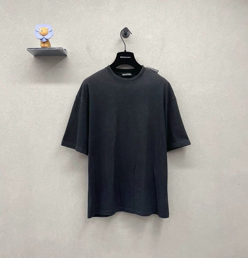 Balenciaga Balenciaga Shoulder Label Short Sleeve T-Shirt Size US XXS / EU 40 - 1 Thumbnail