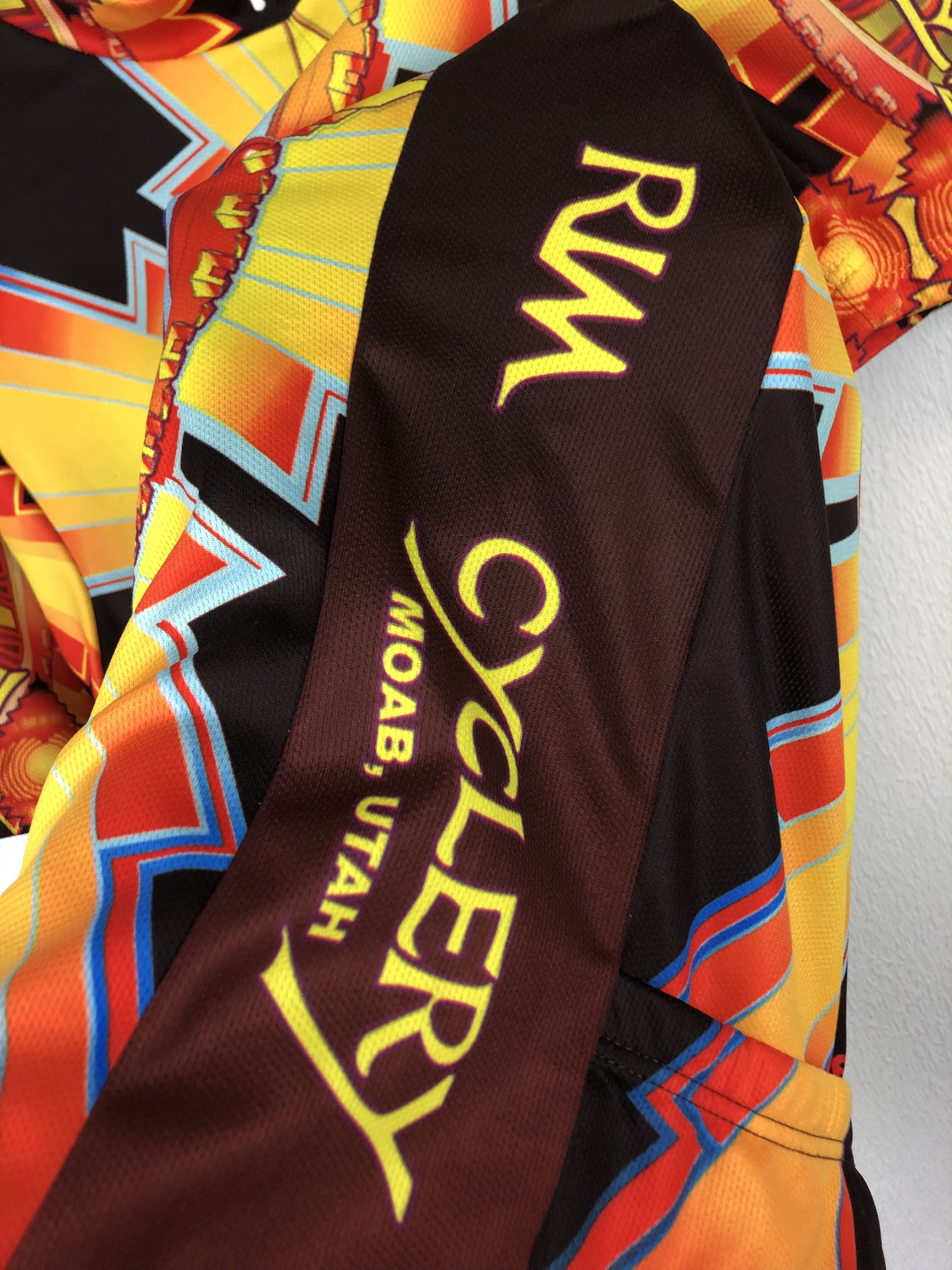 Vintage Primal Rim Cyclery MOAB UTAH Cycling Jersey Shirt Tee Size US M / EU 48-50 / 2 - 5 Thumbnail