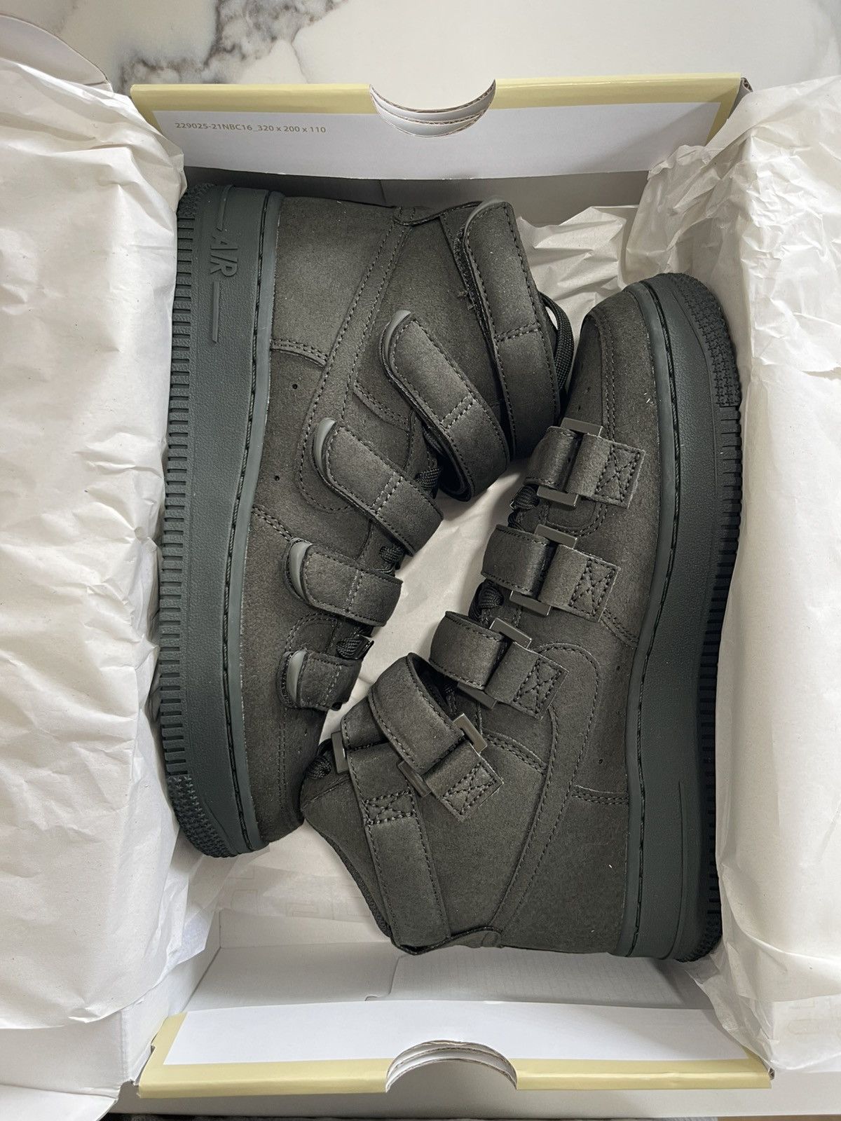 Billie Eilish × Nike Nike Billie Eilish X Air Force 1 ‘07 SP Sequoia Sz 6M/7.5W Size US 7.5 / IT 37.5 - 2 Thumbnail