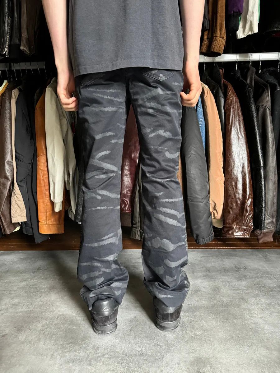 Just Cavalli SS2003 Cavalli Flowers Mirage Black Tattoos Pants Size 28" / US 6 / IT 42 - 3 Thumbnail