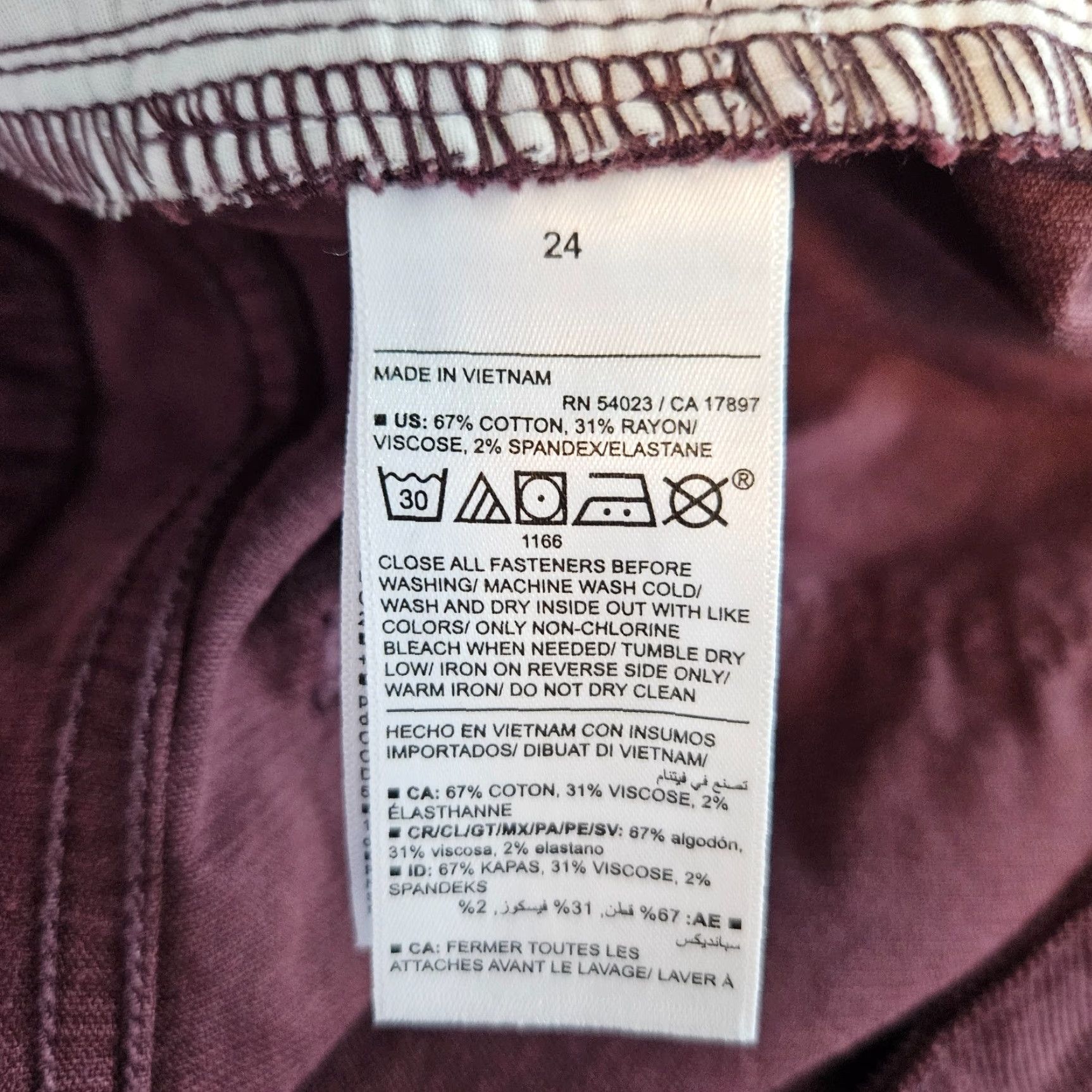 Old Navy Old Navy Womens Rockstar Super Skinny Corduroy Pants Sz 24 Maroon High Rise Size 42" / US 20 - 6 Thumbnail