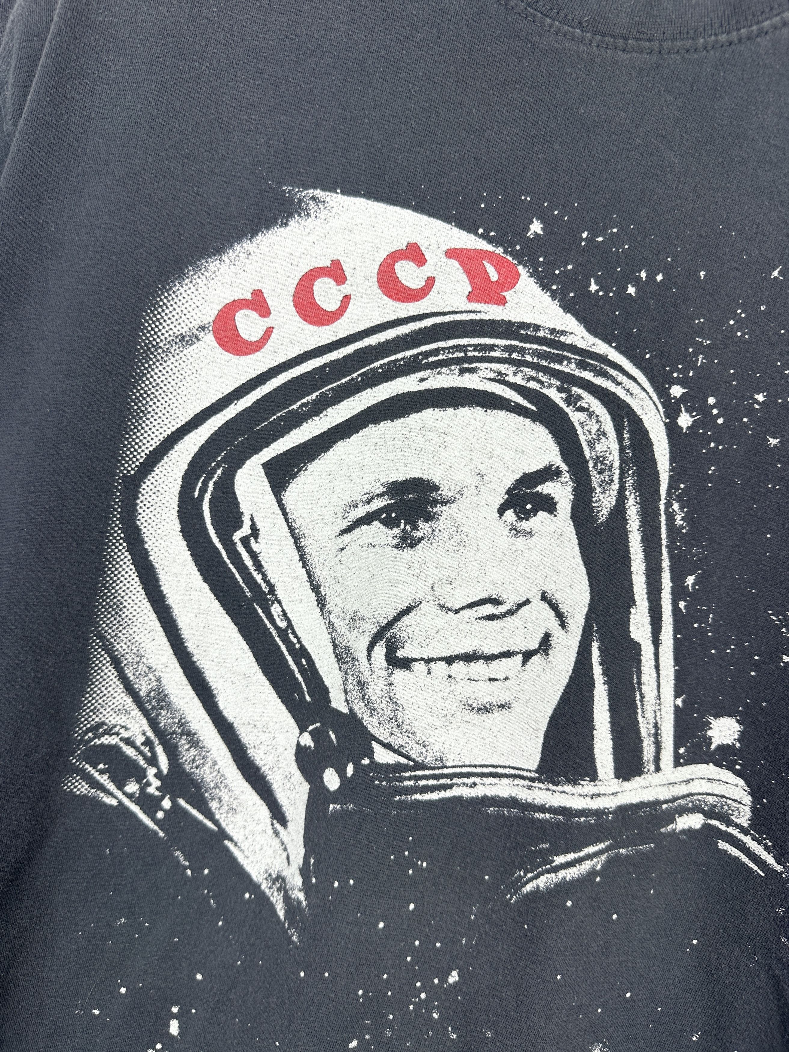 Vintage Rare vintage CCCP Jurij Gagarin astronaut t-shirt Size US M / EU 48-50 / 2 - 4 Thumbnail
