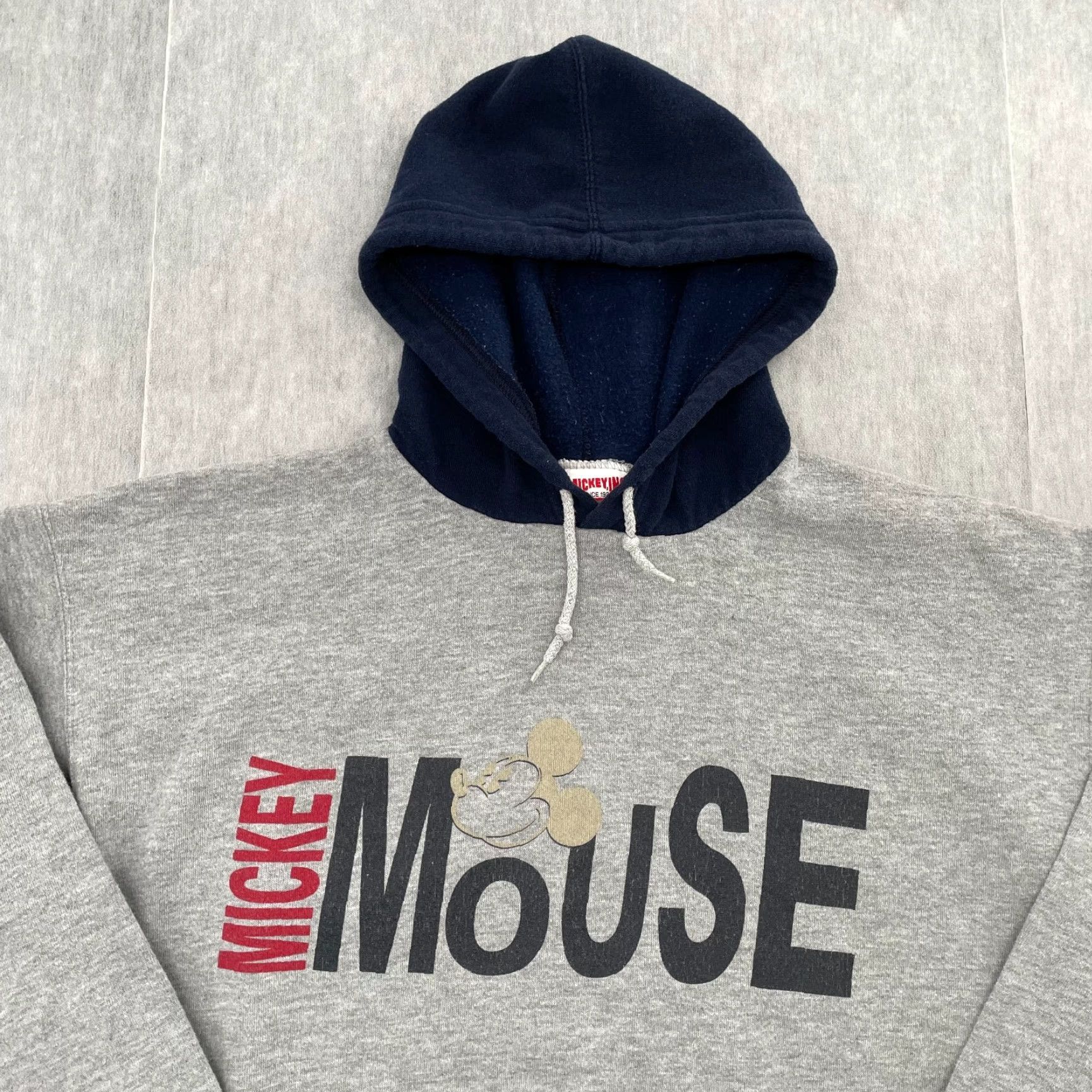 Disney Disney Mickey Mouse Sweater Adult Large Gray Hoodie Mickey Inc Spell Out Mens L Size US L / EU 52-54 / 3 - 3 Thumbnail