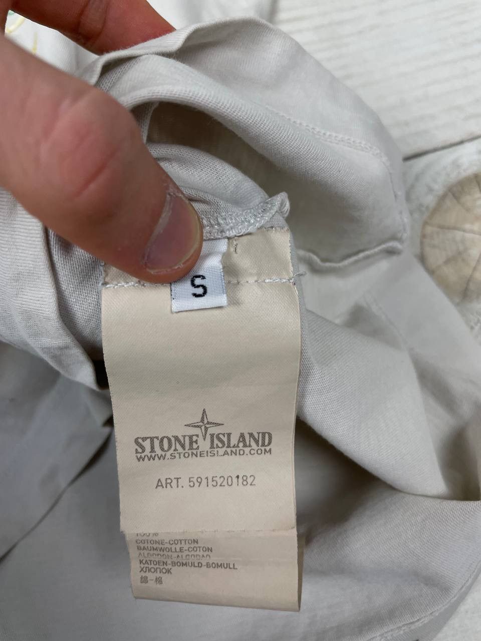 Stone Island Vintage Stone Island T Shirt Very Trashed Crezy Distressed Size US S / EU 44-46 / 1 - 13 Thumbnail