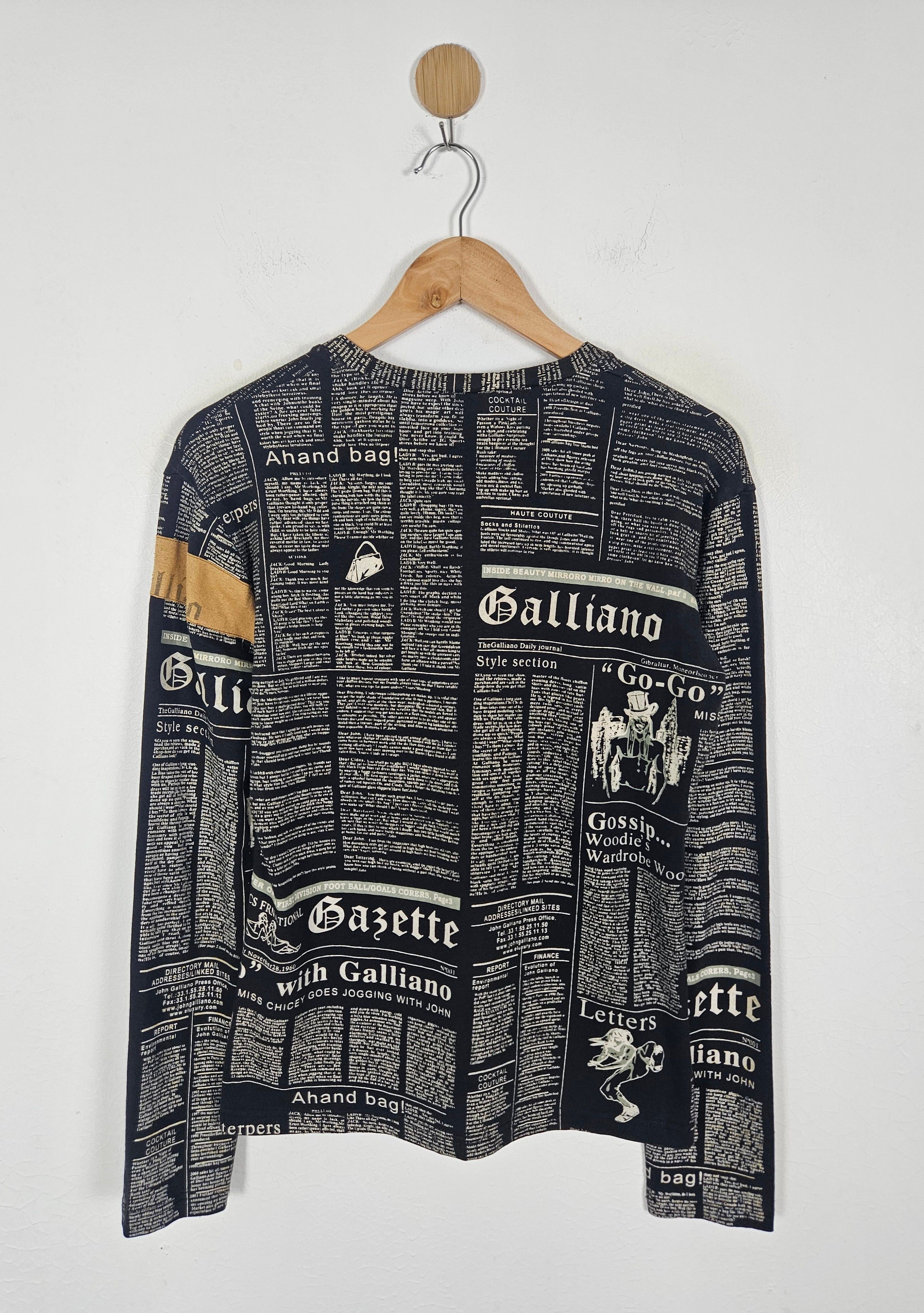 John Galliano John Galliano Fullprint Newspaper iconic shirt Size US M / EU 48-50 / 2 - 2 Thumbnail
