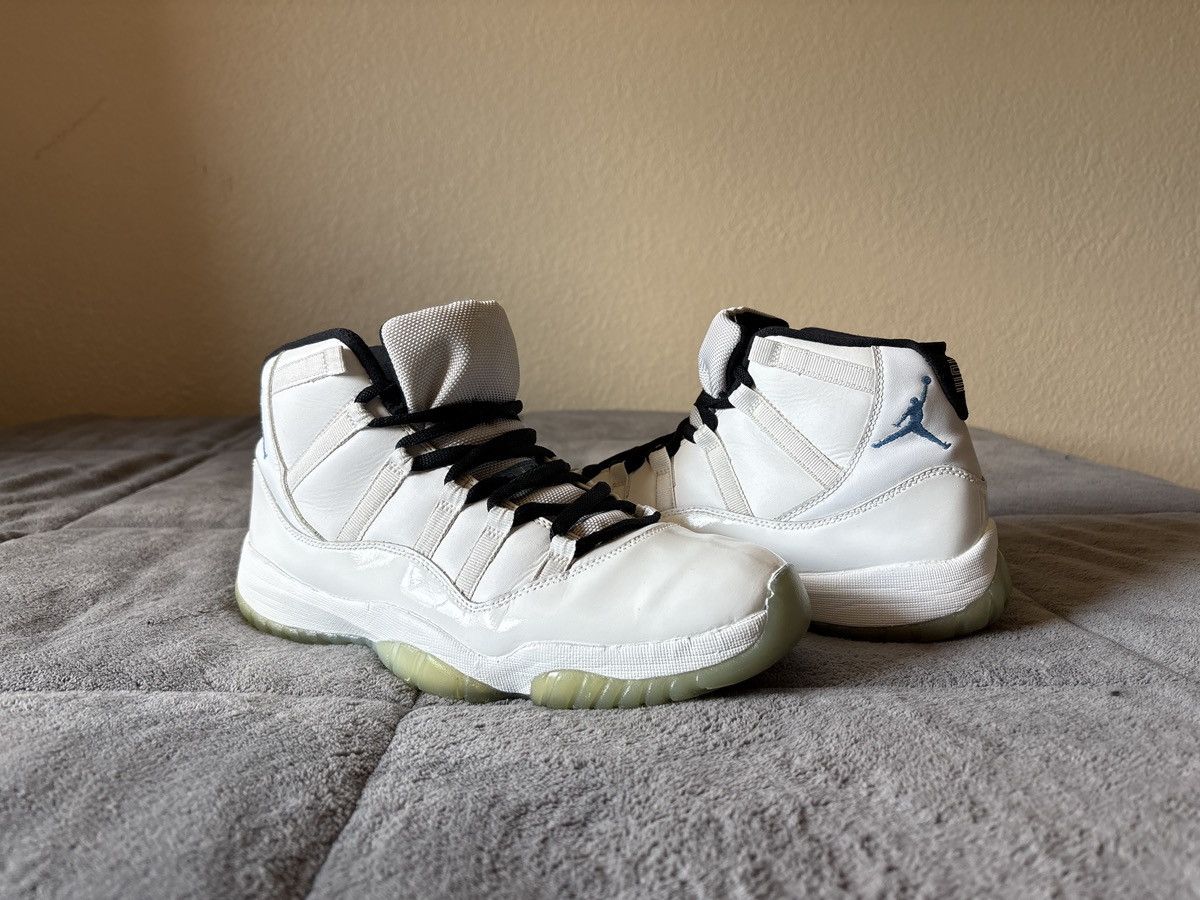 Jordan Brand Nike Air Jordan 11 Retro Legend Blue Size US 10 / EU 43 - 1 Thumbnail