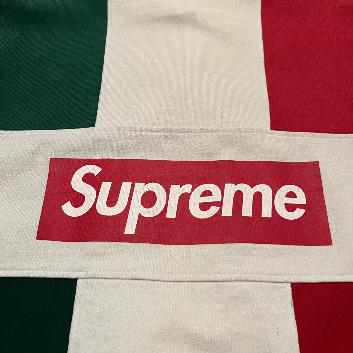 Supreme Supreme Split Box Logo Rugby Top Size US L / EU 52-54 / 3 - 18 Thumbnail