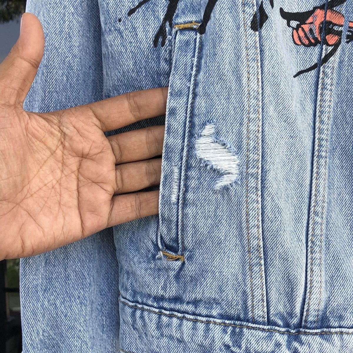 Zara SS 2023 ZARA DENIM JACKET WITH GRAFFITI PRINT Size US M / EU 48-50 / 2 - 12 Thumbnail