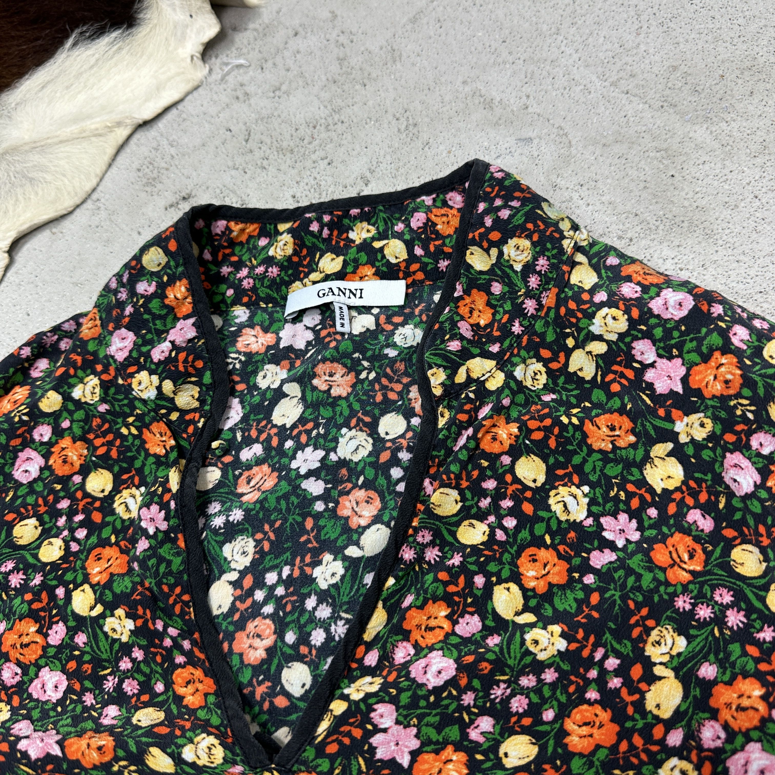 Ganni Vintage Casual Preppy Floral Silk Ganni Shirt Y2K Size XS / US 0-2 / IT 36-38 - 3 Thumbnail