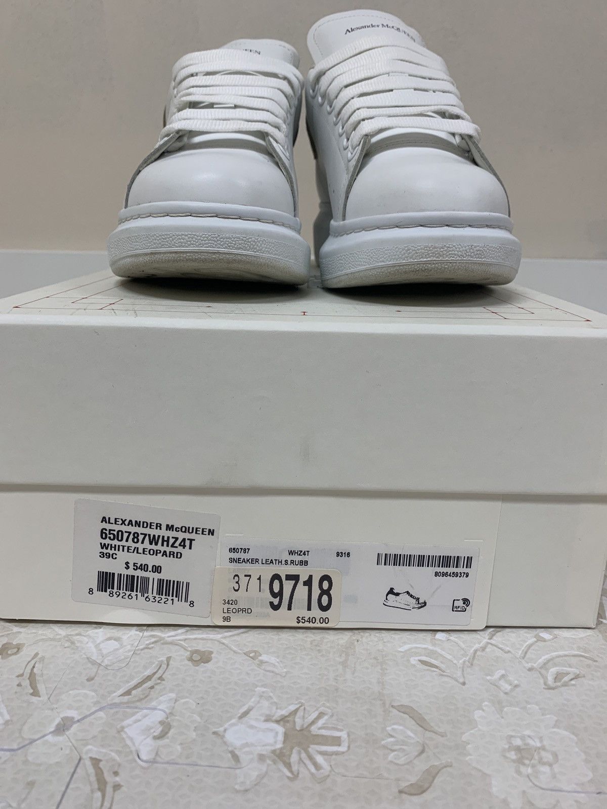 Alexander McQueen Alexander McQueen Oversized Sneakers White Leopard Size US 9 / IT 39 - 6 Thumbnail