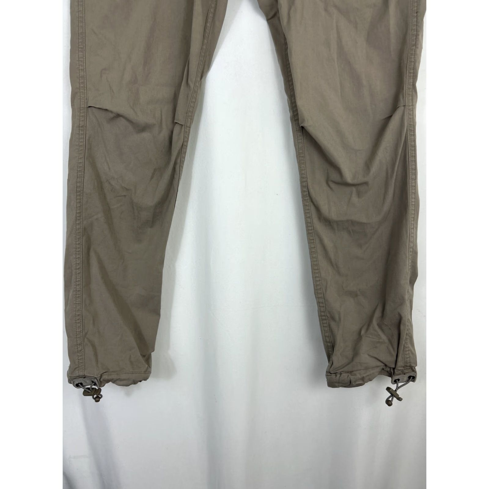 Abercrombie & Fitch Abercrombie & Fitch Pants Slim Straight 32x29 Beige Zipper Pockets Ankle Men Size US 32 / EU 48 - 2 Thumbnail