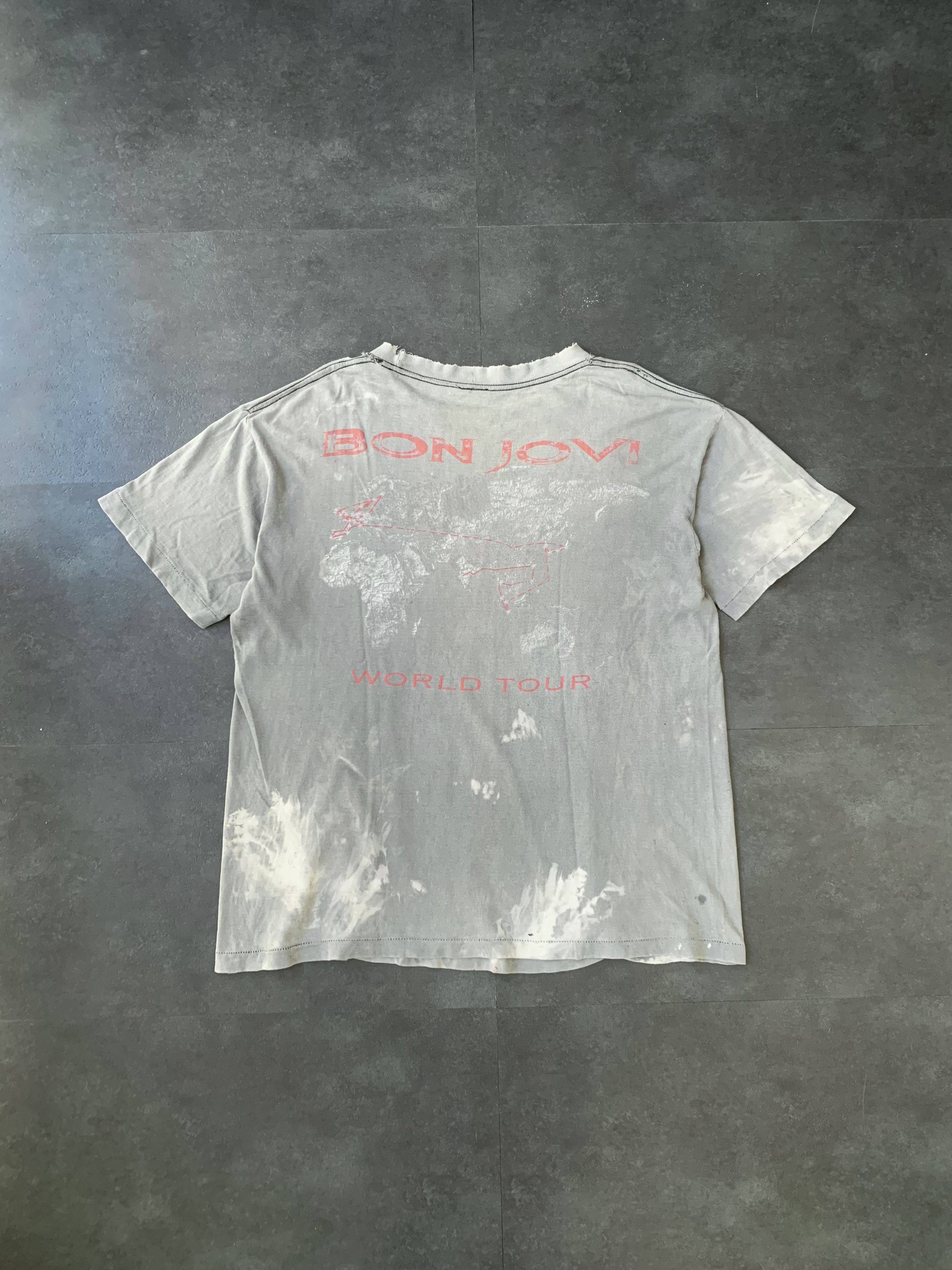 Vintage Faded Vintage 1990s Bon Jovi Crossroads Band Tee Shirt Size US XL / EU 56 / 4 - 2 Thumbnail