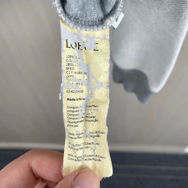 Loewe grey embroidered logo LOEWE sweatshirt Size US M / EU 48-50 / 2 - 5 Thumbnail