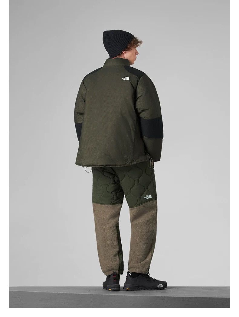 The North Face Urban Exploration ADJUSTABLE HEAVY WEIGHT DOWN JACKET Size US M / EU 48-50 / 2 - 9 Thumbnail