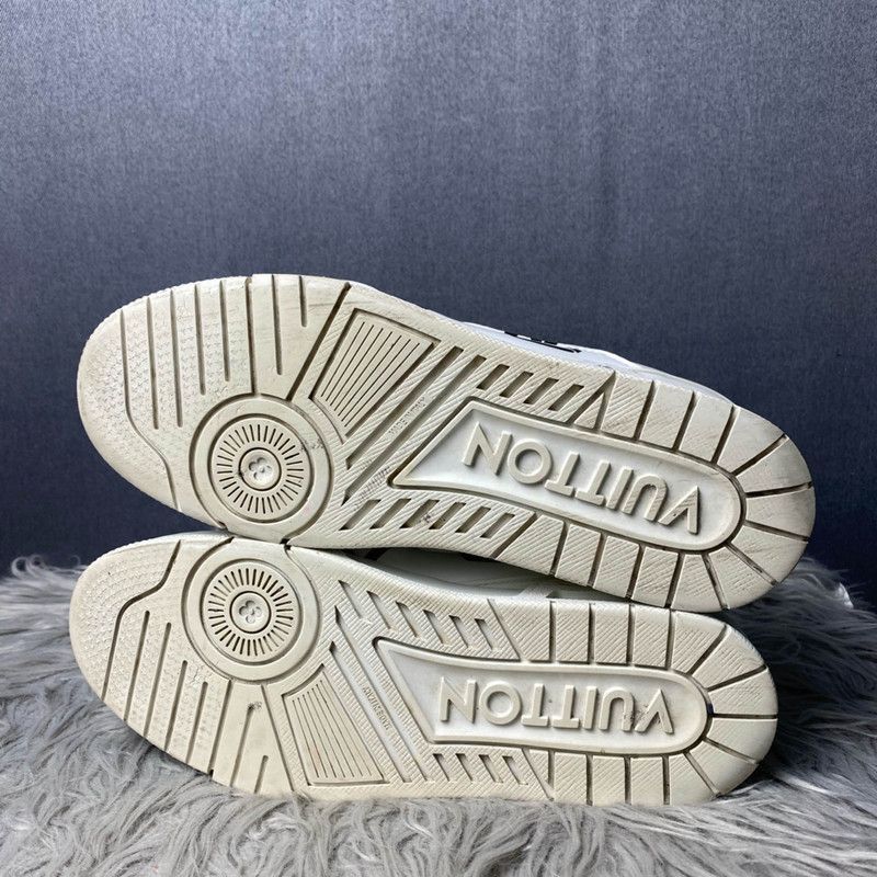 Louis Vuitton Louis Vuitton Fashion Low-Top Sneakers for Men -2508 Size US 8 / EU 41 - 4 Thumbnail