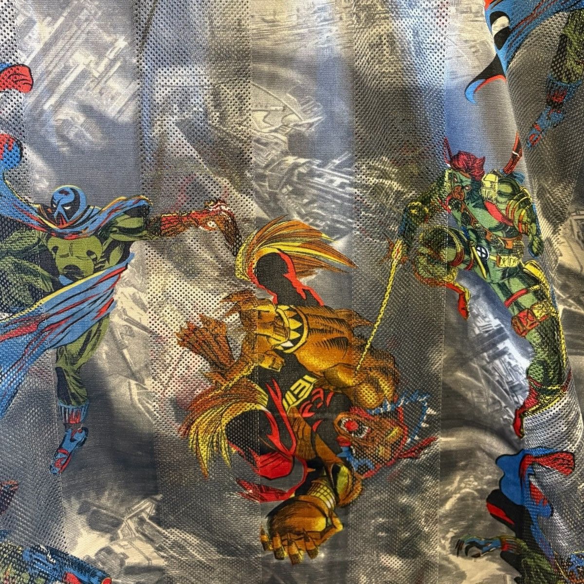 Vintage Vintage 90s Comic Hero All Over Print Short Sleeve Jersey Size US L / EU 52-54 / 3 - 4 Thumbnail