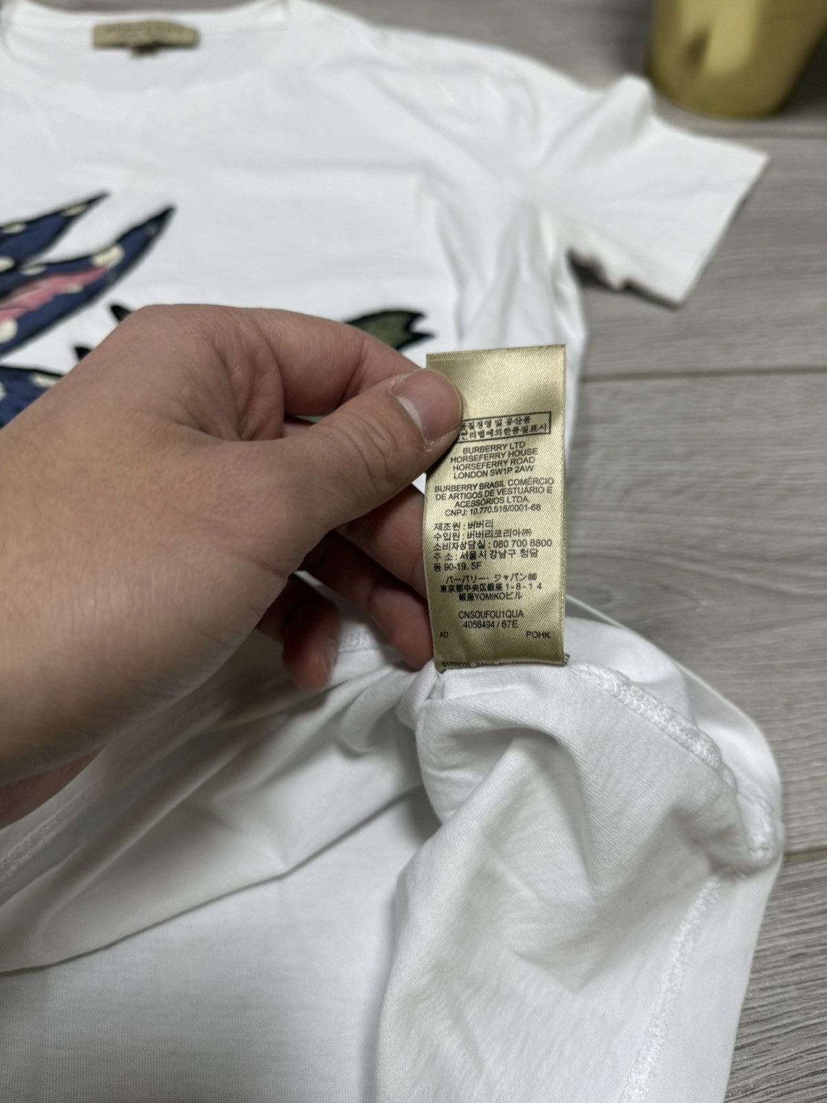 Burberry Burberry London England monster vintage tee shirt fox Size US S / EU 44-46 / 1 - 8 Thumbnail
