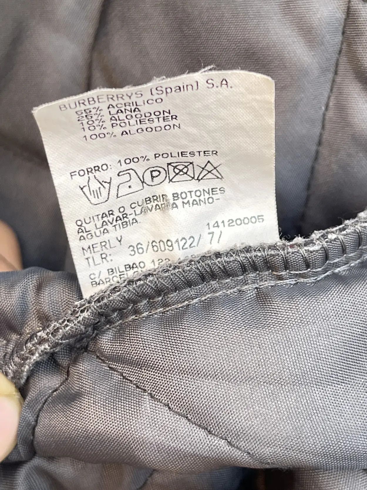Burberry 🔥 Burberry light bomber wool cardigan jacket size xl Size US XL / EU 56 / 4 - 9 Thumbnail