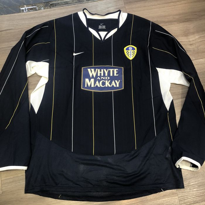 Leeds united outlet nike kit