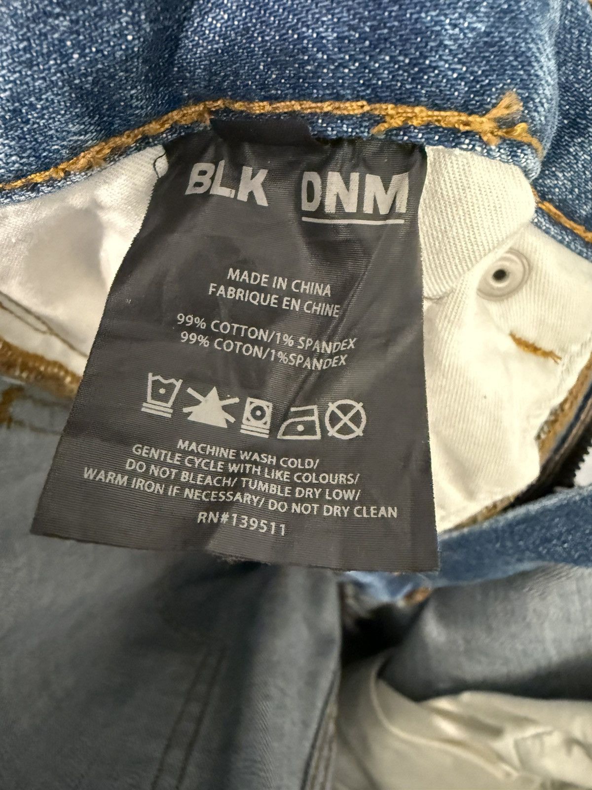 Blk Dnm Size 31x34 Size US 31 - 8 Thumbnail