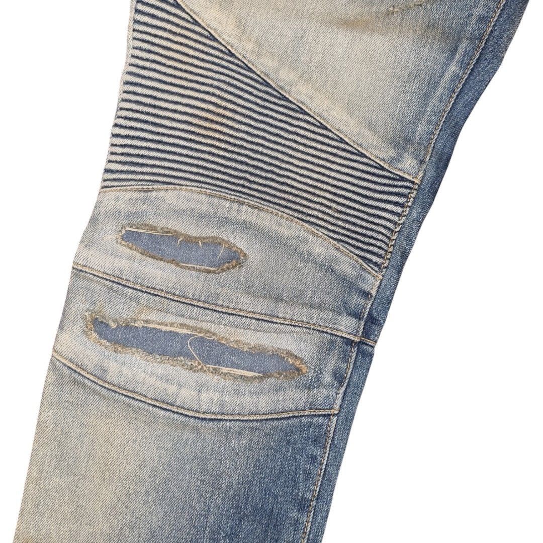 Balmain SS18 BALMAIN Paris Light Wash Distressed Biker Jeans Size US 33 - 3 Thumbnail