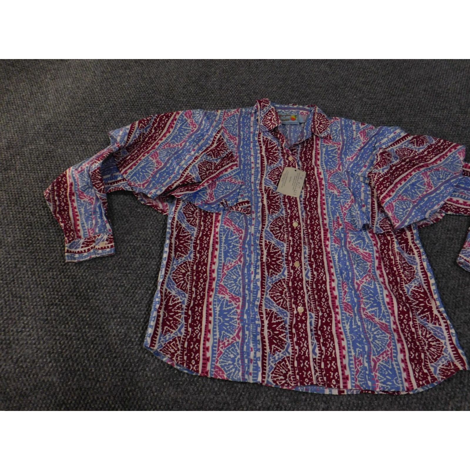 Vintage VINTAGE Gordon and James Shirt Mens Medium Red Blue Abstract Print Cotton 90s Size US M / EU 48-50 / 2 - 3 Thumbnail