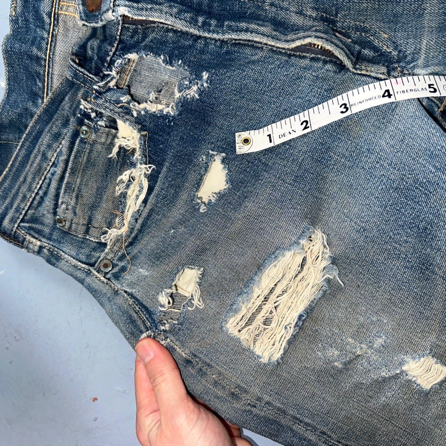 Levi's VINTAGE Levi's 505 Big E Jeans 28 Regular USA Denim Blue 60s 70s 501 XX Straight Mens Jeans Pattern Solid Distressed Button Rise Mid 10-12 Inseam 26 Size US 28 / EU 44 - 7 Thumbnail