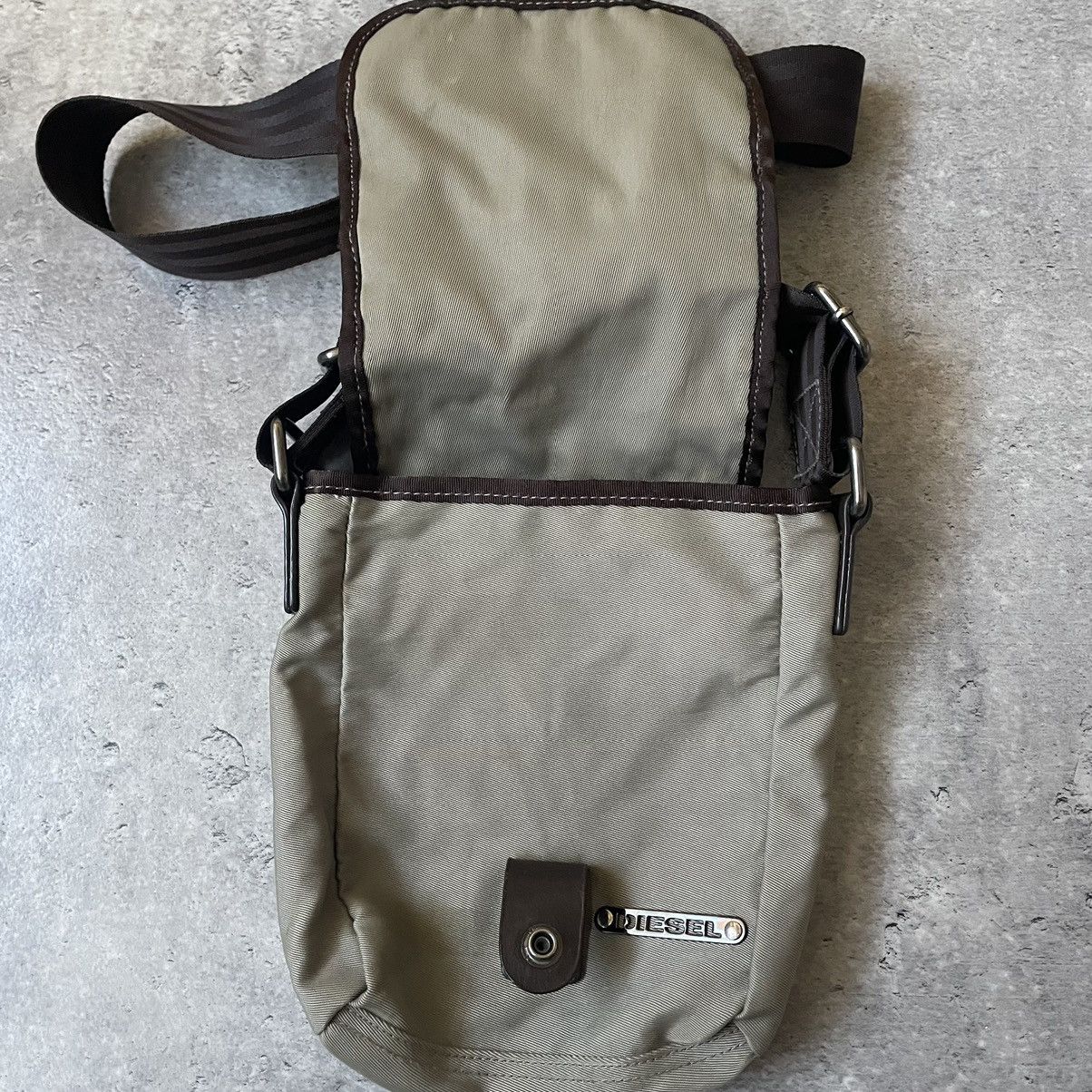 Diesel × Diesel Black Gold × Vintage Vintage Diesel Nylon/Leather Shoulder Messenger Bag Size ONE SIZE - 3 Thumbnail