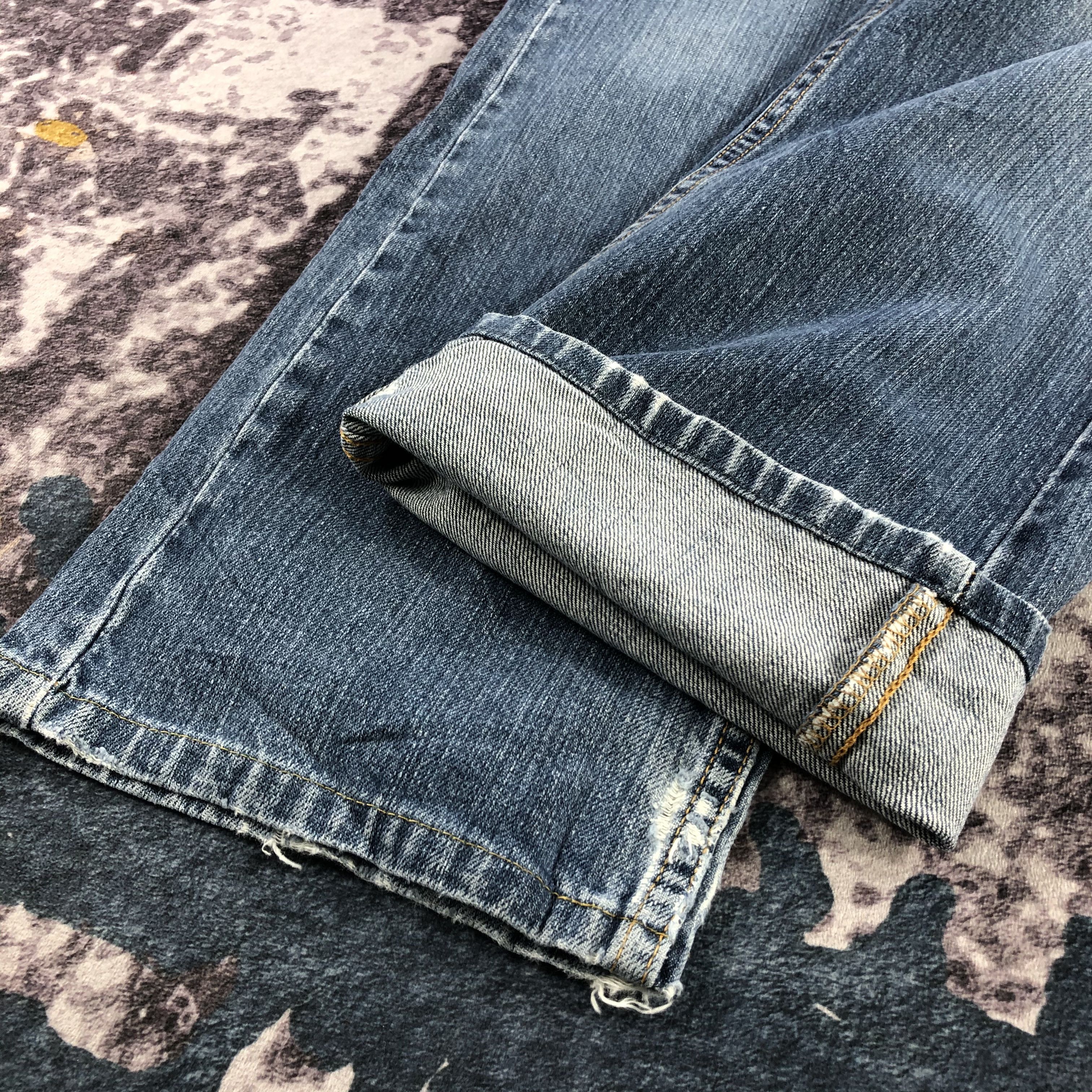 Levi's × Vintage Vintage Blue Wash Levis 505 Jeans-JM2904 Size US 33 - 7 Thumbnail