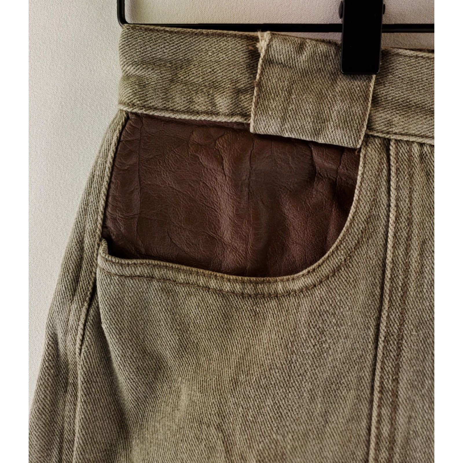 Vintage VINTAGE Sergio Valente Cargo Jeans Drab Green Mens 32 Inseam 34 Straight 32 x 33 Actual Brown Jeans Mens Size US 32 / EU 48 - 4 Thumbnail