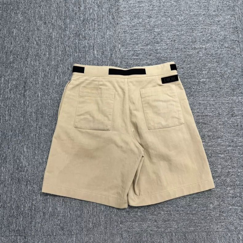 Dior Dior Solid color snap belt shorts 2505-Nextarrow Size US 30 / EU 46 - 2 Thumbnail