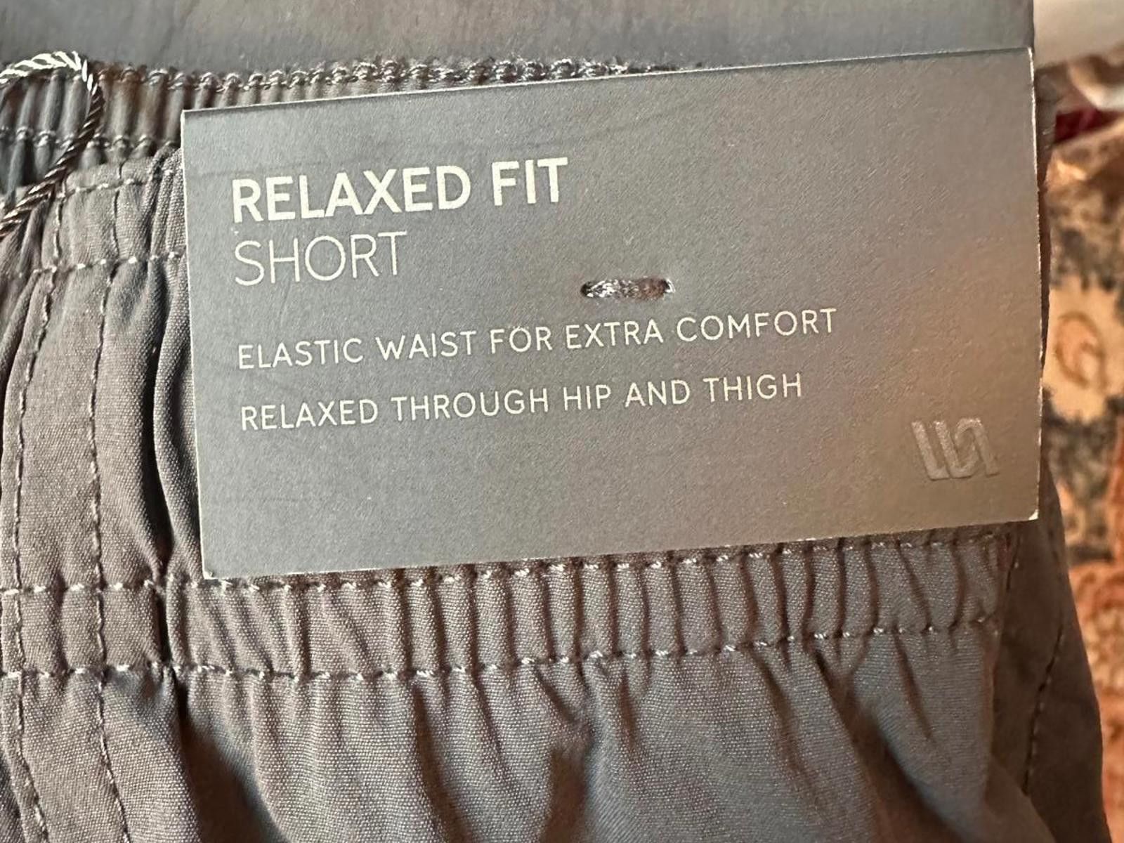 VSTR VRST Men's Black Activewear Running Shorts Size XL Size US 36 / EU 52 - 3 Thumbnail