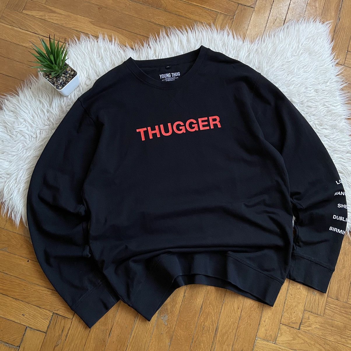 Rap Tees × Young Thug 📌 Young Thug Thugger Rap Graphic Sweatshirt Size US XL / EU 56 / 4 - 1 Thumbnail