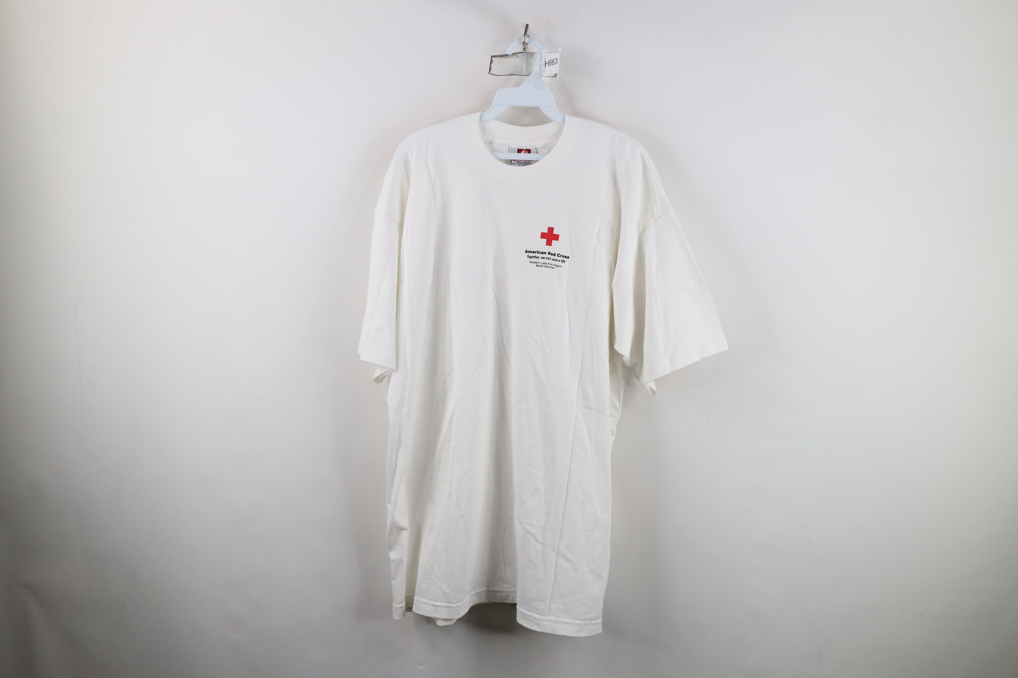 Vintage Vintage 90s American Red Cross Badges of Honor T-Shirt USA Size US XL / EU 56 / 4 - 1 Thumbnail