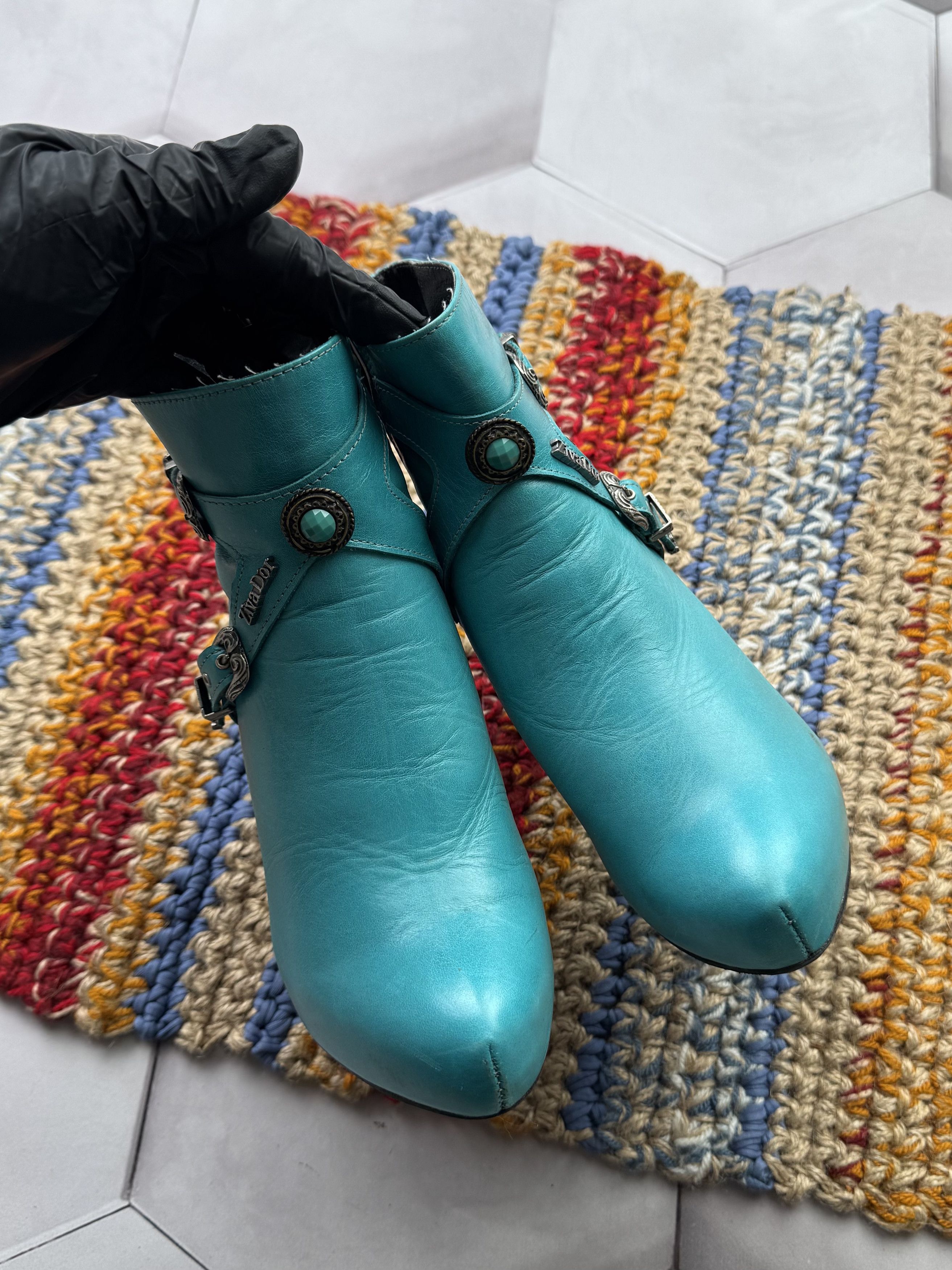 Vintage Vintage Leather Boots With Straps Size US 6 / IT 36 - 7 Thumbnail