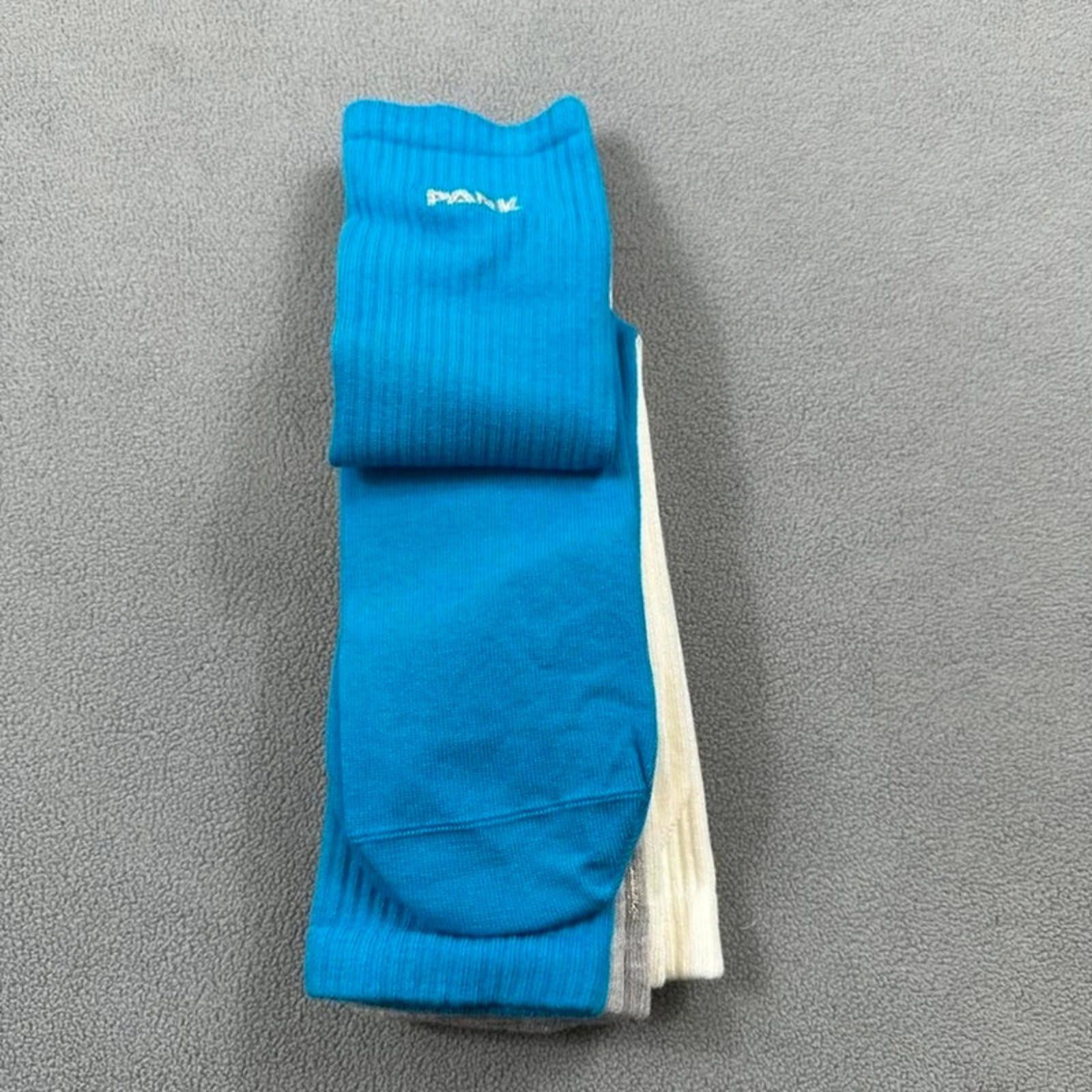 Ivy Park NWT Adidas x Ivy Park Beyonce M Socks 3 Pack Logo Originals Size ONE SIZE - 5 Thumbnail