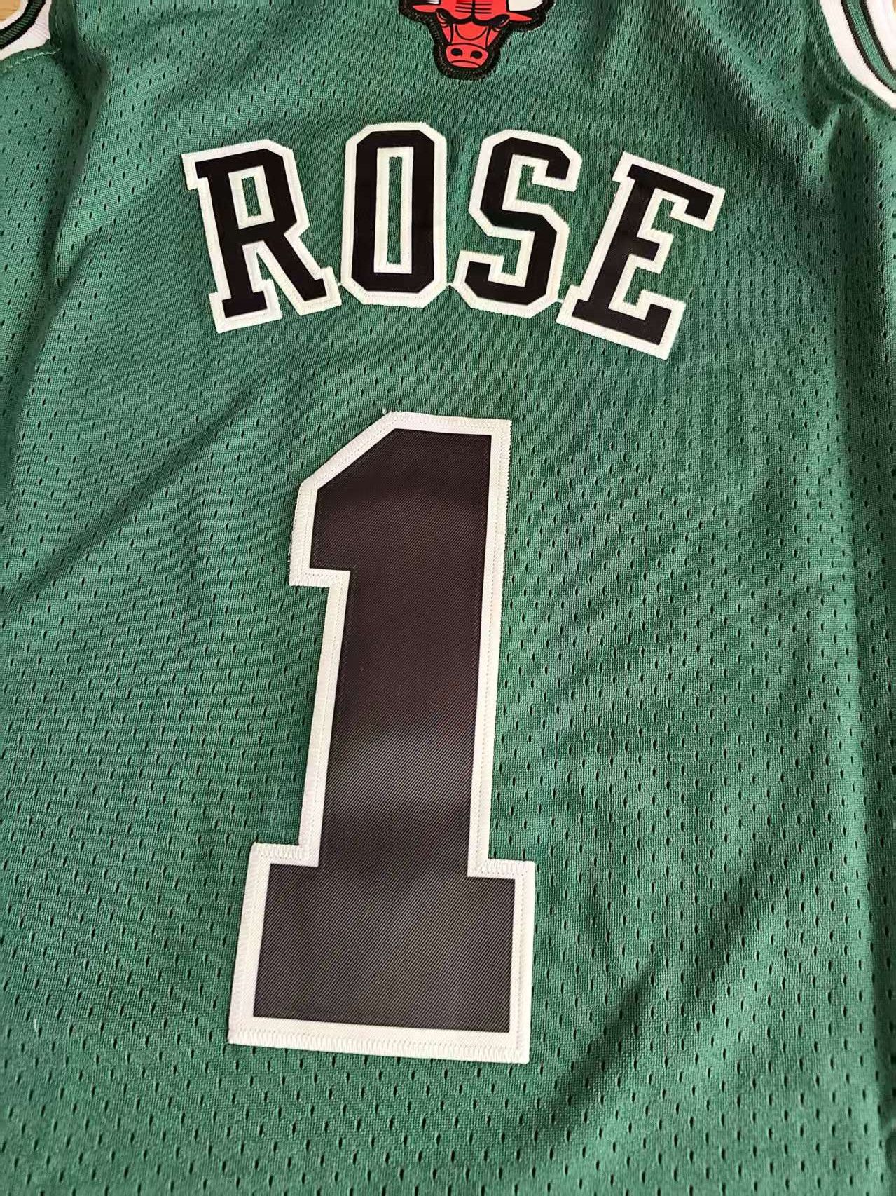 NBA 2008 2009 Bulls #1 Derrick Rose Jersey Green Size US XL / EU 56 / 4 - 3 Thumbnail