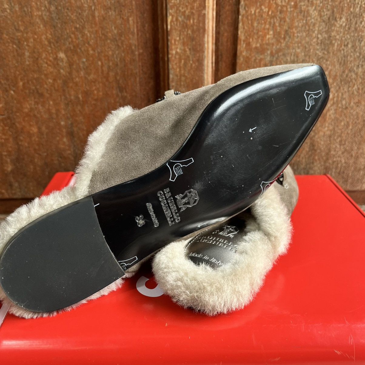 Brunello Cucinelli Brunello cucinelli Embellished suede Slippers/ Mules Size US 8 / IT 38 - 7 Thumbnail
