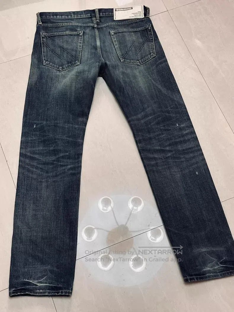 Neighborhood Neighborhood size L Jeans Size US 27 - 2 Thumbnail