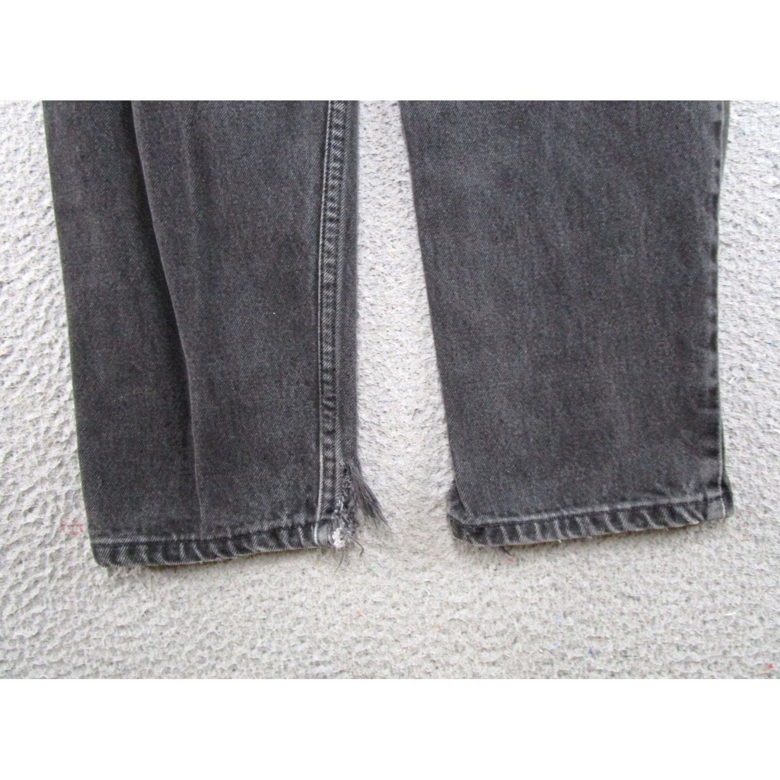 Levi's VINTAGE Levi's 550 Jeans Women’s Size 11 Black Relaxed Fit Tapered Leg USA READ Size 32" / US 10 / IT 46 - 2 Thumbnail