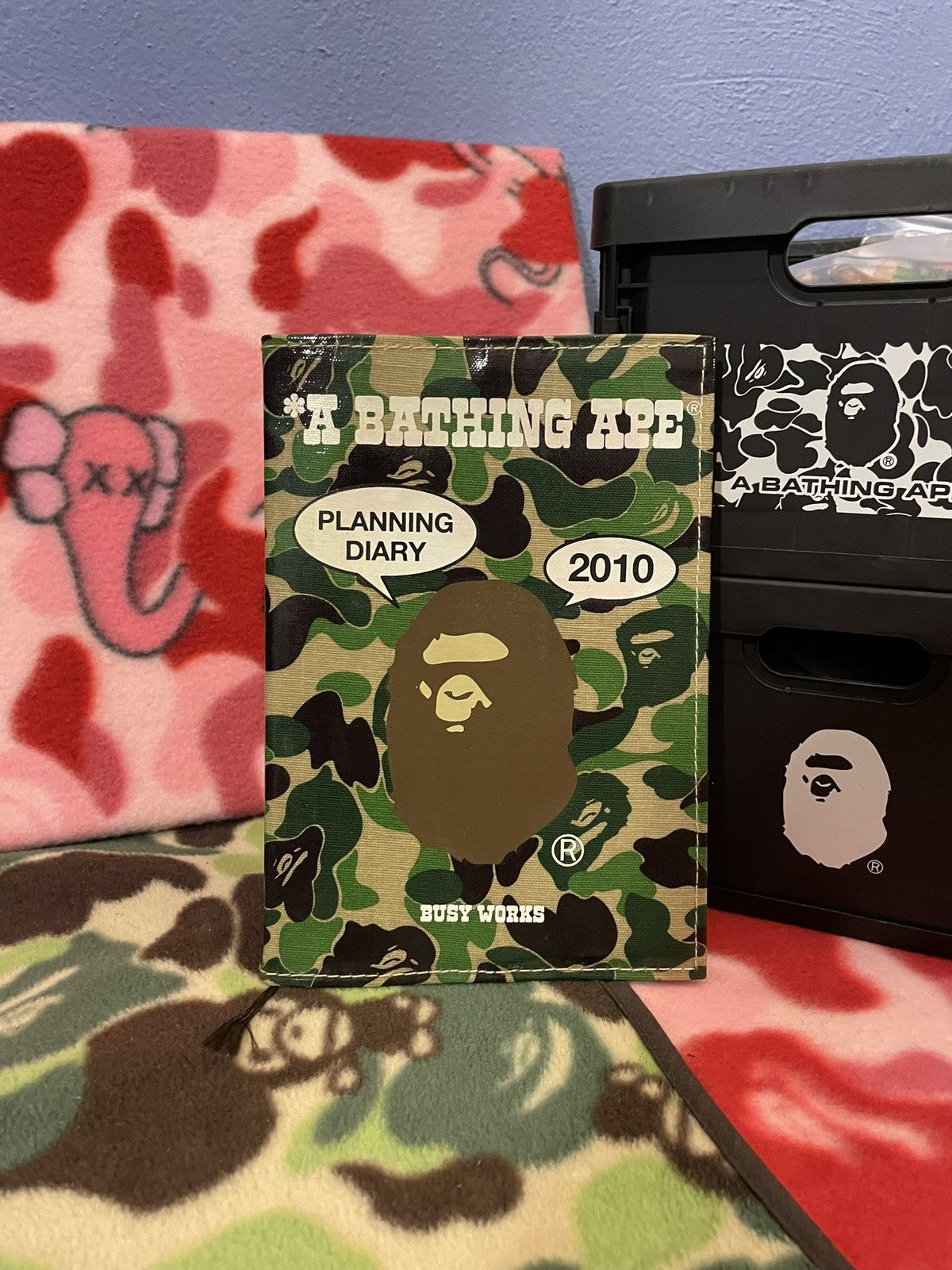 Bape Bape Planner from 2010 Size ONE SIZE - 1 Thumbnail