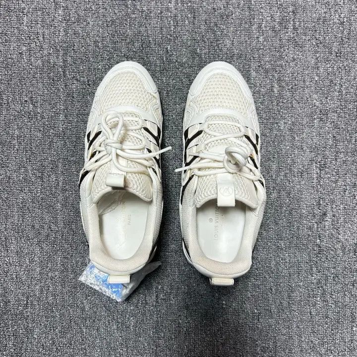 Louis Vuitton Louis Vuitton Classic Sports Sneakers -2508 Size US 5.5 / EU 38 - 7 Thumbnail