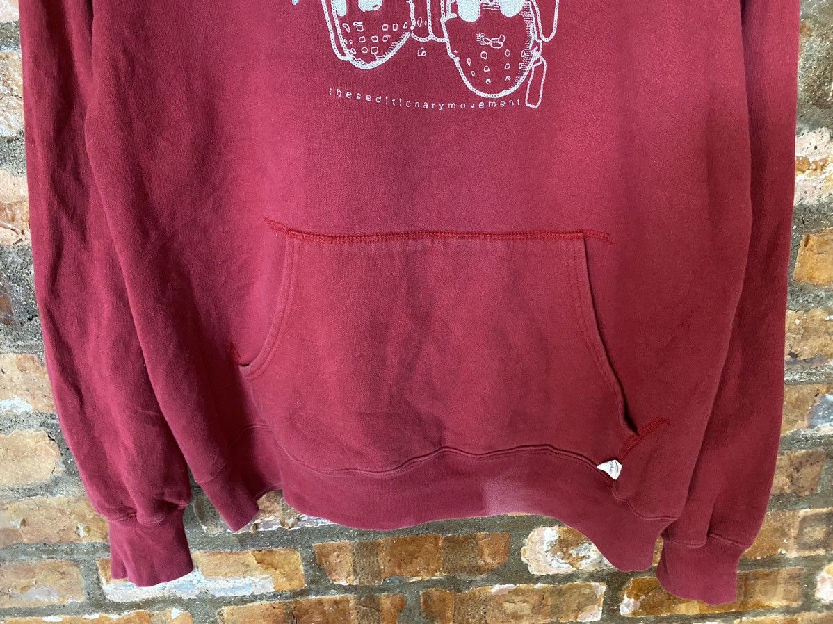 Freshjive 2000s Freshjive seditionaries movement embroidered hoodie Size US M / EU 48-50 / 2 - 4 Thumbnail