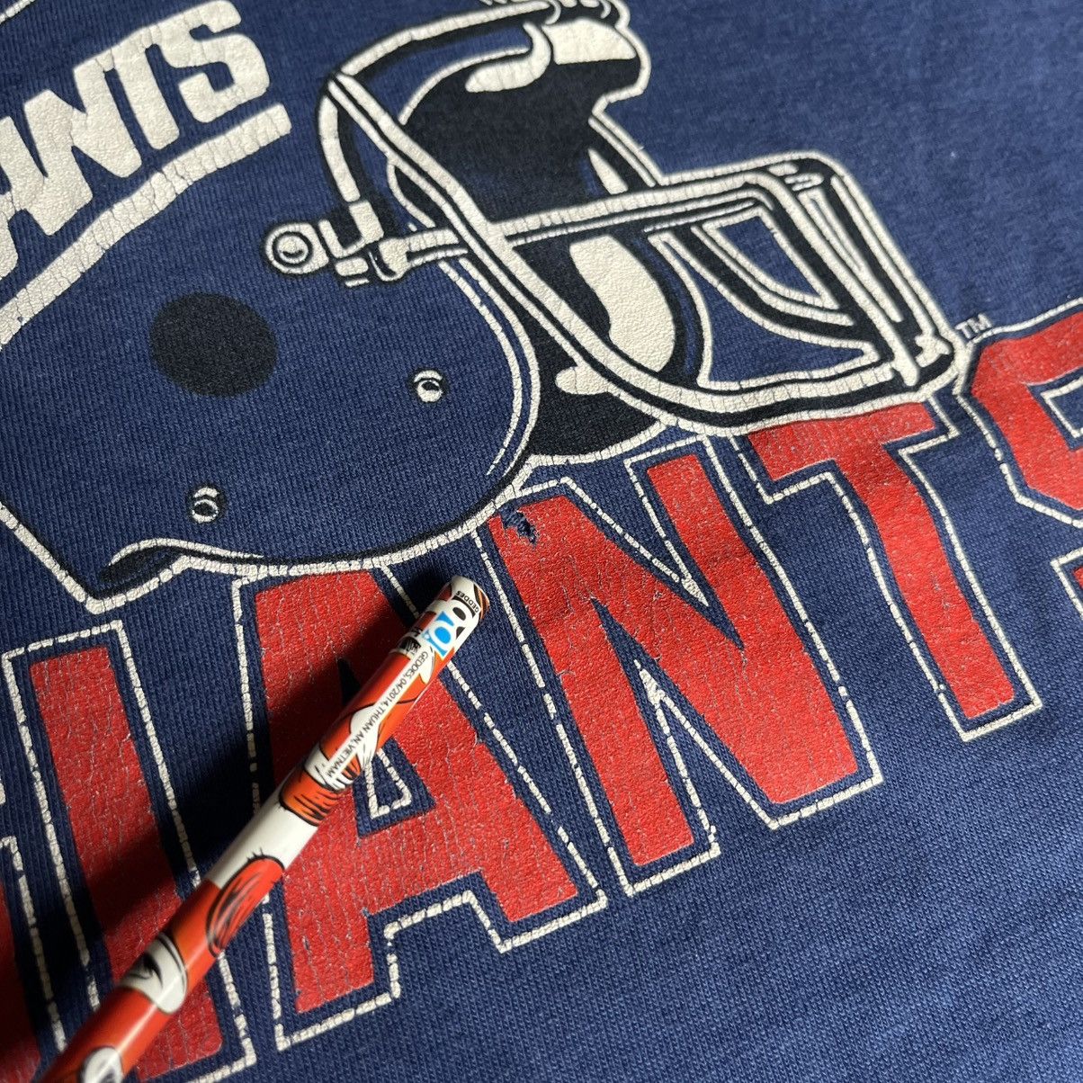 NFL Vintage 1980s NFL NY New York Giants Helmet Garan Jersey Tee Size L / US 10 / IT 46 - 7 Thumbnail