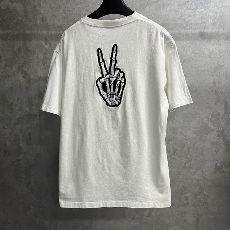 Balenciaga Balenciaga White Melting Smiley Print Casual T-Shirt Size US S / EU 44-46 / 1 - 5 Thumbnail