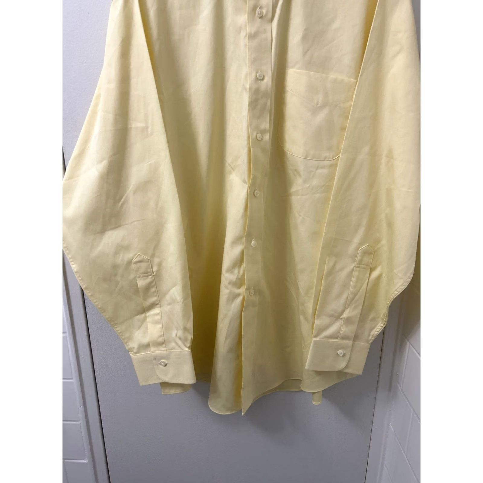 Brooks Brothers Brooks Brothers Original Polo Shirt Mens 17 Yellow Oxford Supima Button Up L/S Dress Shirt Size US XL / EU 56 / 4 - 3 Thumbnail